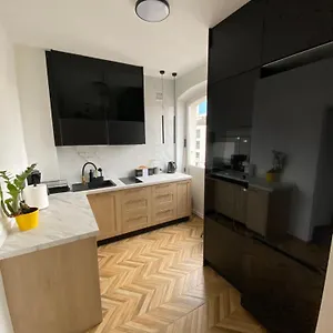 Ohmyhome - Plac Pieciu Rogow - Centrum Apartment Warsaw